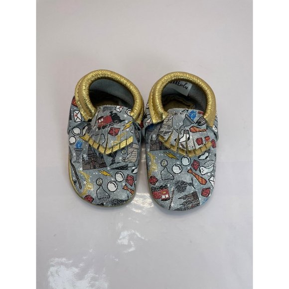 Bare Soles Harry Potter Moccasins 3 - Picture 2 of 7